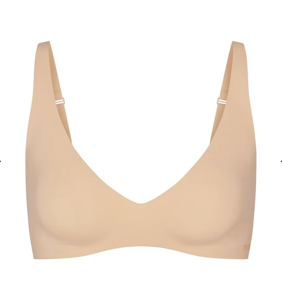 NWT SKIMS Naked Plunge Bra Intimates & Sleepwear - Picture 1 of 11